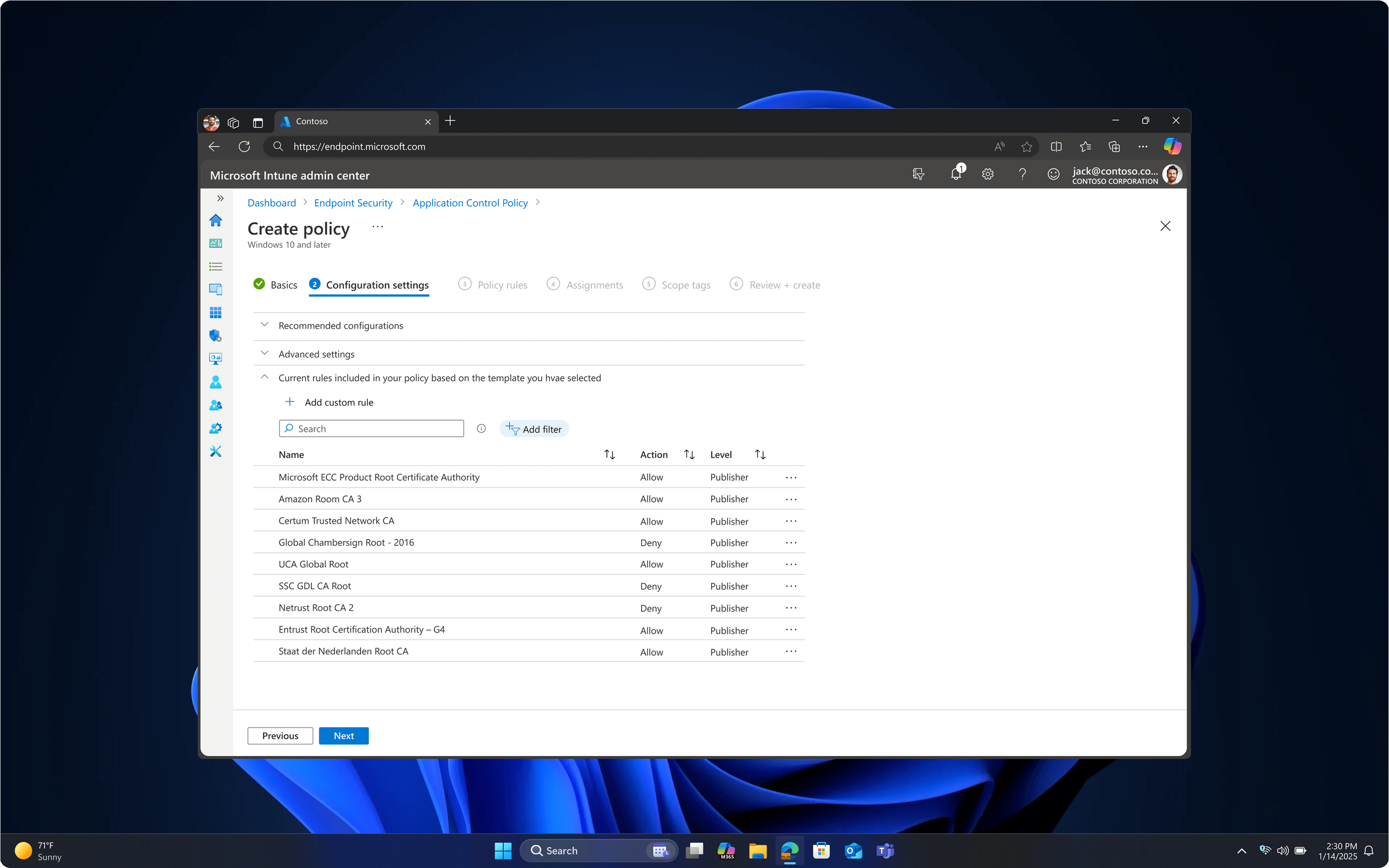 Arabirimi gösterilen Windows 11 Pro ekranı